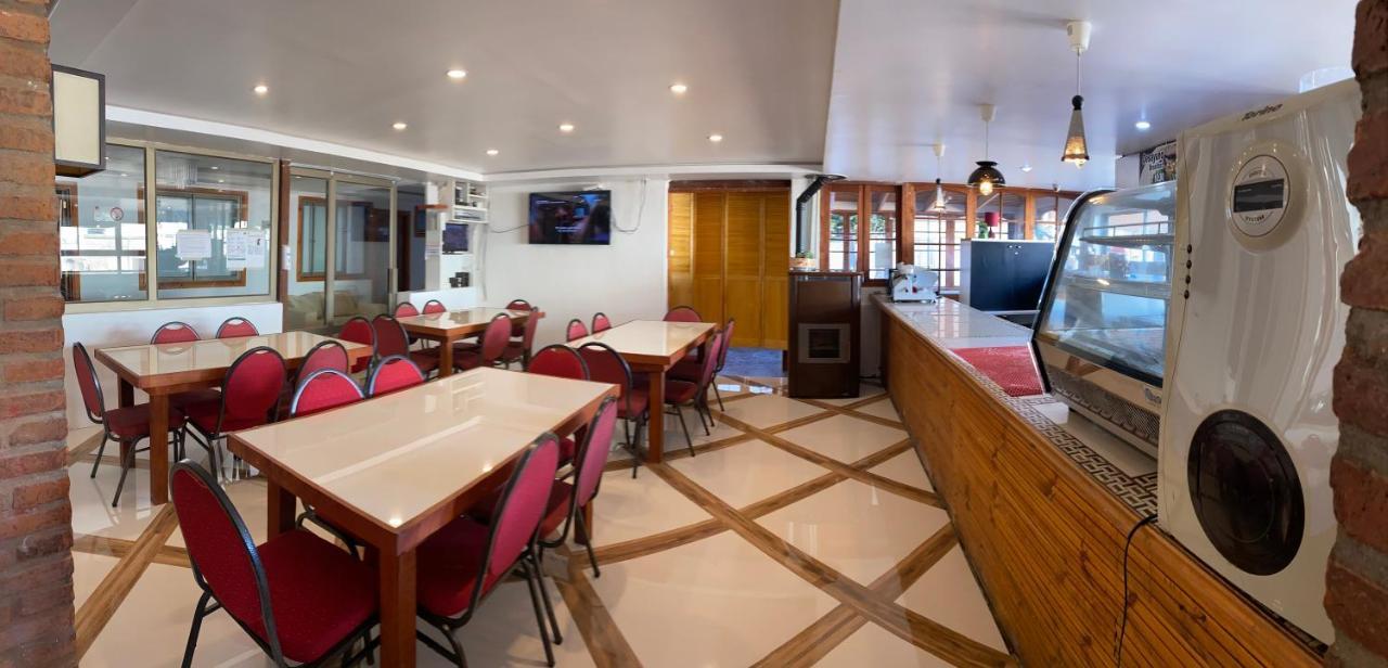 Residencial Victoria Said Hotel Linares Luaran gambar